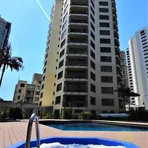 Apartment Surfers Holiday, Gold Coast